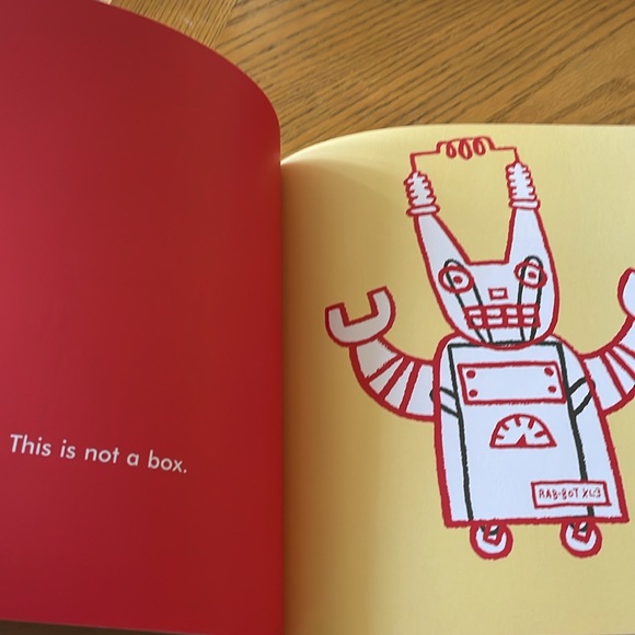 Not a Box Hardcover Book by Antoinette Portis - Picture 10 of 10